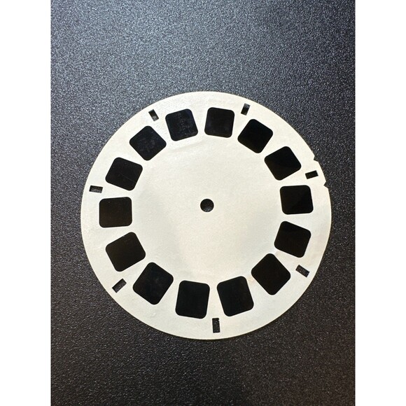 Vintage View-Master Reel Disneyland Disney Favorites RP-3027 w/Sleeve - Picture 2 of 4